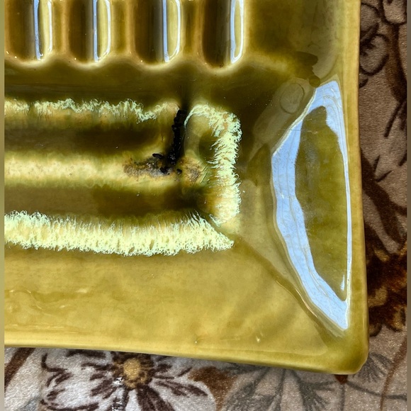 ☾ 8” x 8” 1960’s ashtray ~ avocado green. 🥑✨ - Picture 3 of 9